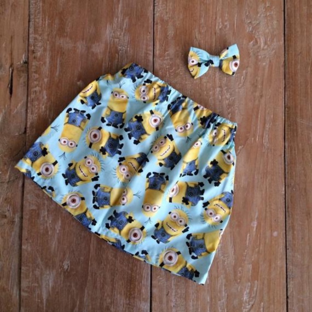 🏝 Girl's minion skirt with matching hair bow